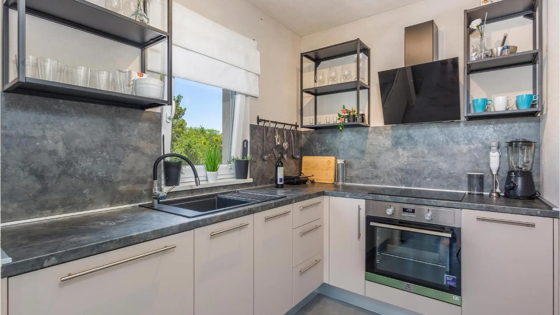 Amazing Home In Sveti Ivan Dobrinjski With Sauna 0*,  Kroatien
